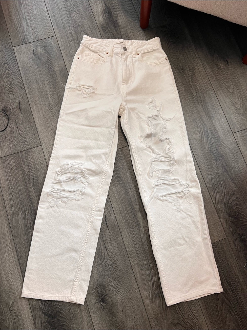 PACSUN-90’s Boyfriend White Distressed High-Rise Women’s Jeans